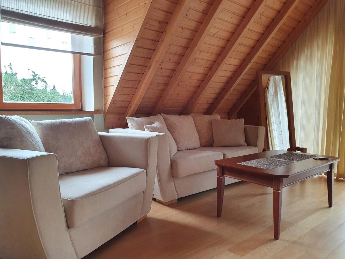 Apartamentai Hunter House Druskininkai Exteriör bild